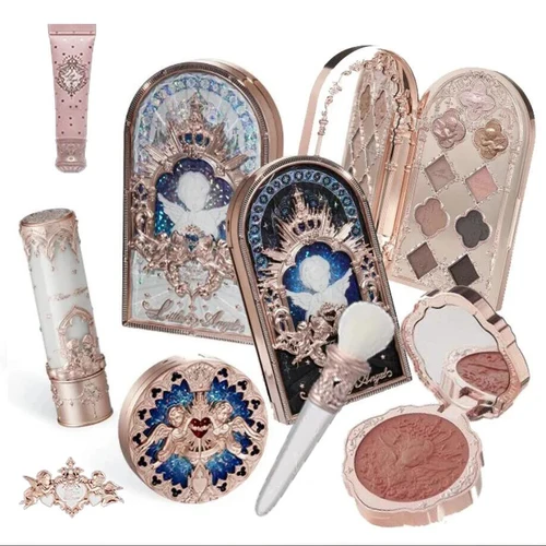 Imagen 1 del producto Flower Know Little Angel Collection Caja de regalo de maquillaje Sombra de ojos Colorete Crema Lápiz labial mate Resaltador Kit completo Todo en uno