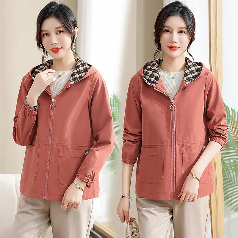 Middle Aged and Elderly Women's New Style Western-style Mother Windbreaker Medium Long Casual Loose Fitting Upper Garment