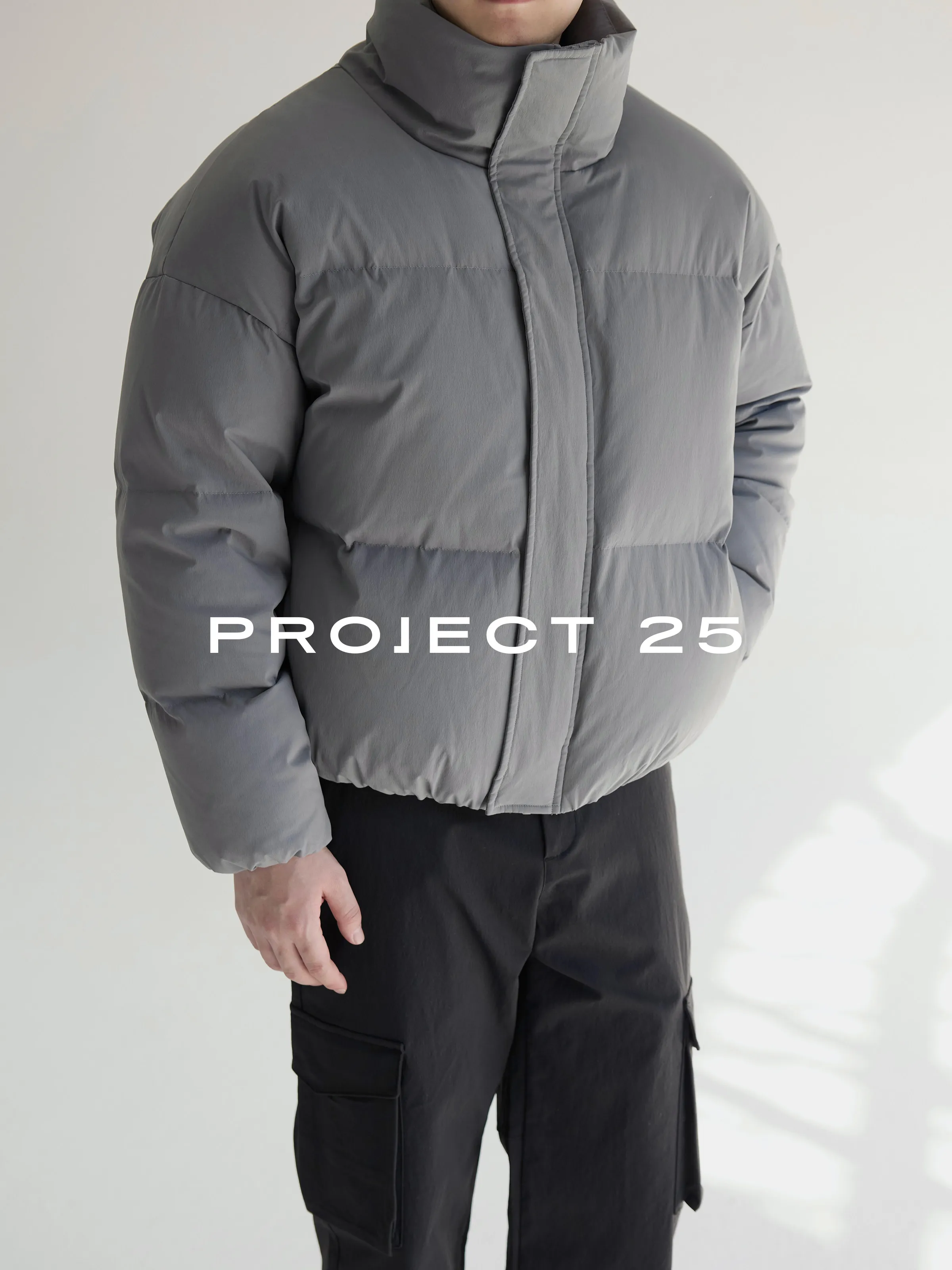 PROJECT 25 Jaket Pendek Pria Baru Isi 90% Bulu Bebek Putih, Bahan Nilon Bertekstur 3-Lapisan, Kerah Tinggi, Model Longgar, Hangat