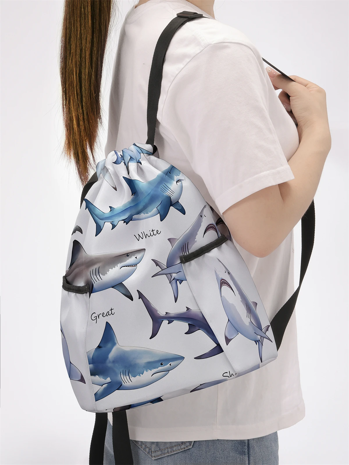 حقيبة ظهر برباط بنمط القرش - حقيبة لياقة بدنية متينة ذات سعة كبيرة، أشرطة كتف قابلة للتعديل، حقيبة ظهر رياضية للشاطئ