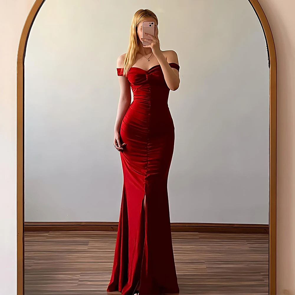 Elegant Bridesmaid Dress Off the Shoulder Mermaid/Trumpet Bridesmaid Gowns Burgundy Criss Cross Strapless Split Sexy Formal Gown