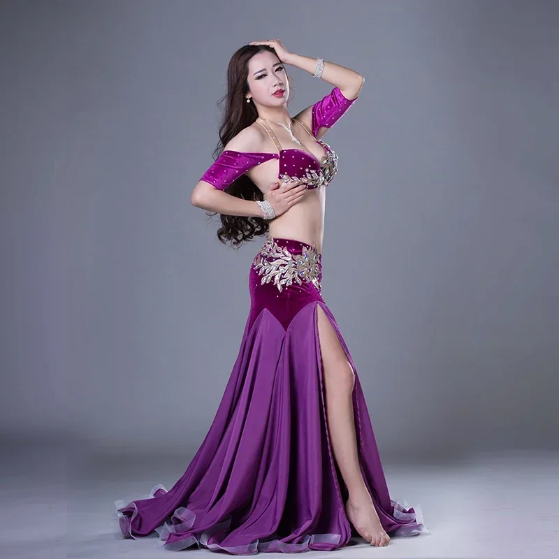 

Belly Dance Competiton Costume Senior Velvet Bra+split Long Skirt 2pcs for Women Oriental Belly Dancing Performance Clothing