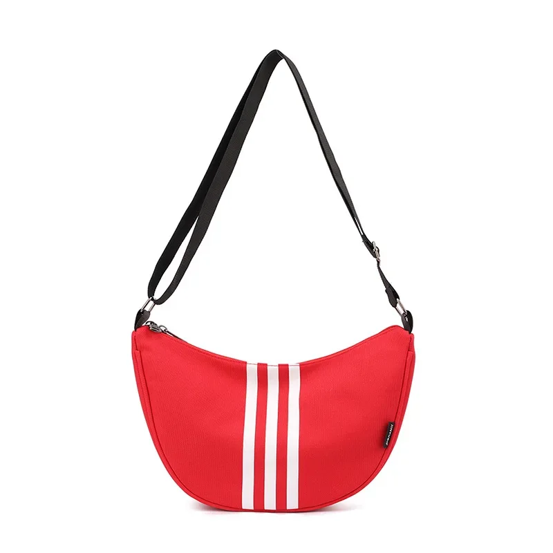 تهوية النايلون الرياضة القماش الخشن التجعيد زلابية تصميم حقيبة قاعة رياضة جيب الرطب مقصورة منفصلة اليوغا حصيرة حزام جاهزة أكتيفيوير ​ ​