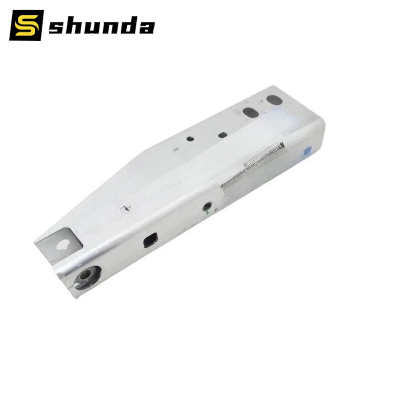 

51118071606 The front bumper supports the track bracket For BMW G22 G87 G80 G83 G82