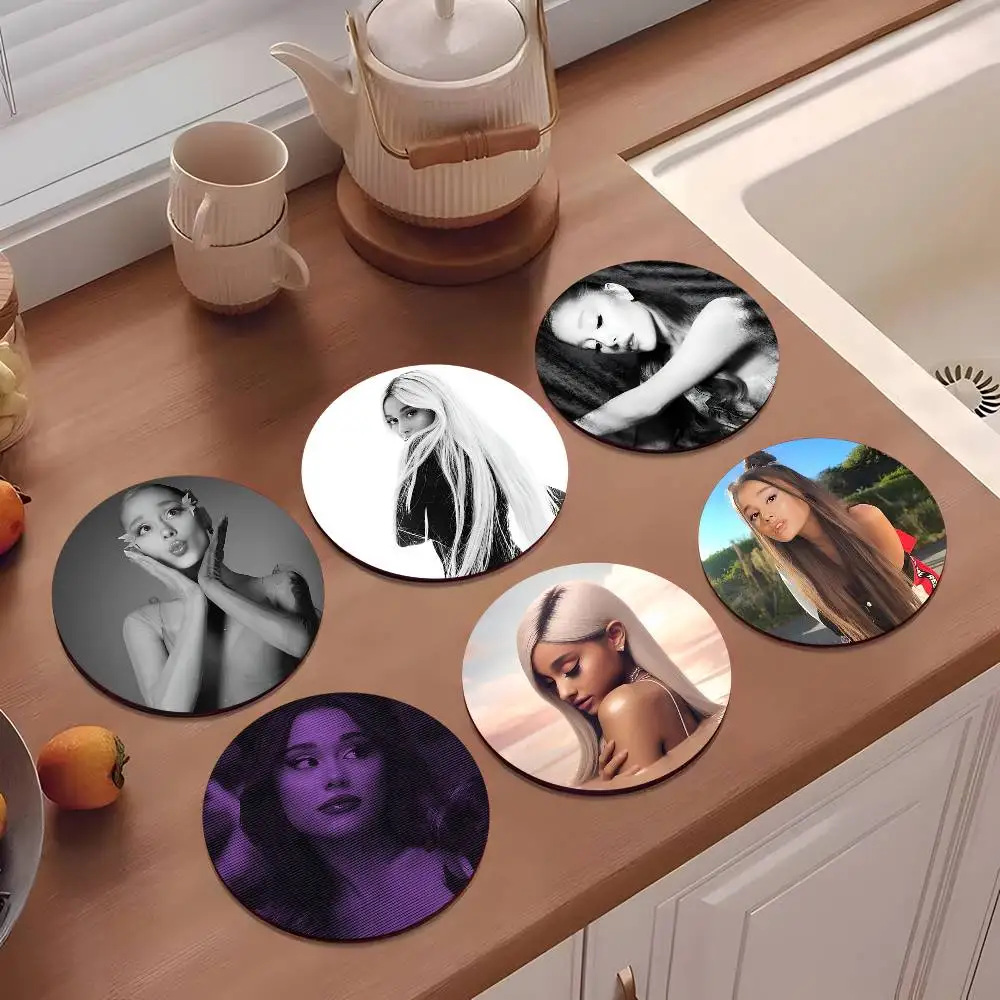 Posavasos de madera con estampado en color de A-Ariana GrandeS, decoración para el hogar y el escritorio, regalos, 1 ud.