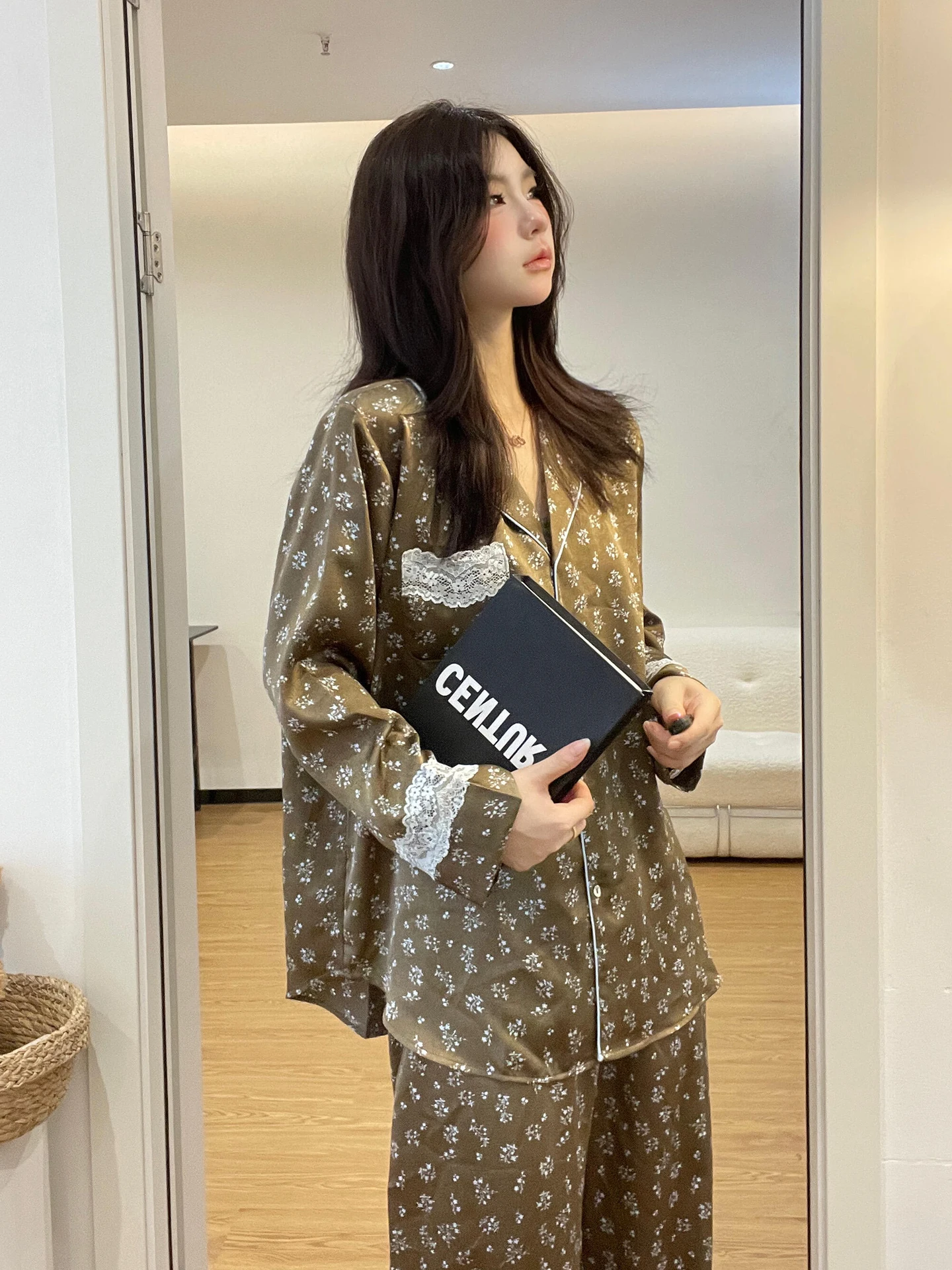 

Large Size Lace Floral Pure Desire Silk Sleepwear Women's Spring Autumn Home Clothes Set Spring Ice Silk Nightgown