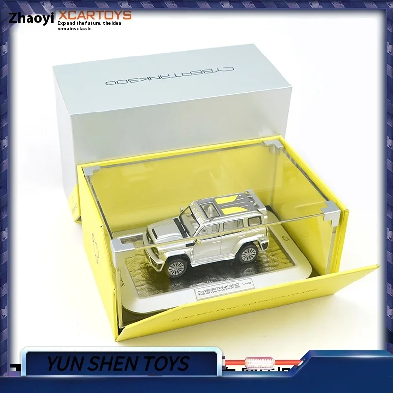 

Xcartoys 1/43 Alloy Car Model Toy Car Cyber Tank 300-49 Silver Boy Gift Diecast Metal Model Kids Toys For Boys