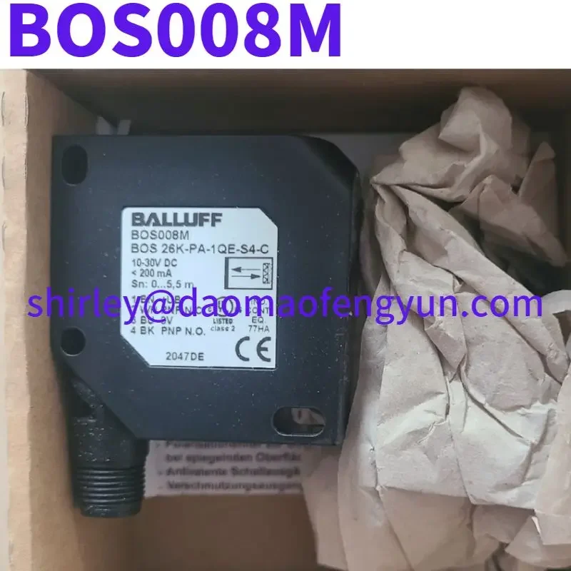 New original BOS008M mirror reflection sensor BOS 26K-PA-1QE-S4-C