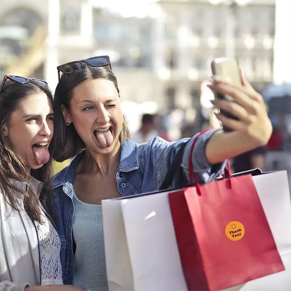 500 Pcs Thank You Stickers 8 Designs Colorful Smiley 1 Inch Thank You Stickers for Packaging Thank You Stickers for Baking