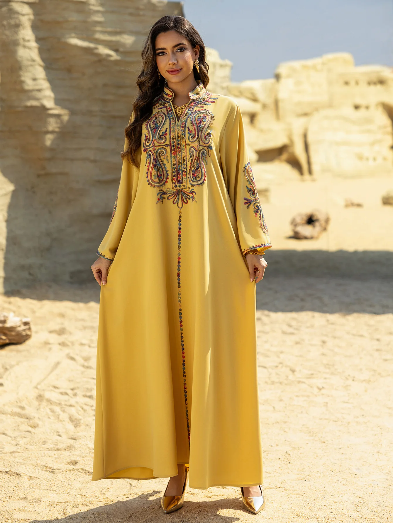 Eid Abiti musulmani per le donne Ricamo Abaya Dubai Abito da festa di lusso Jalabiya Ramadan Marocco Caftano Abito Abbigliamento islamico