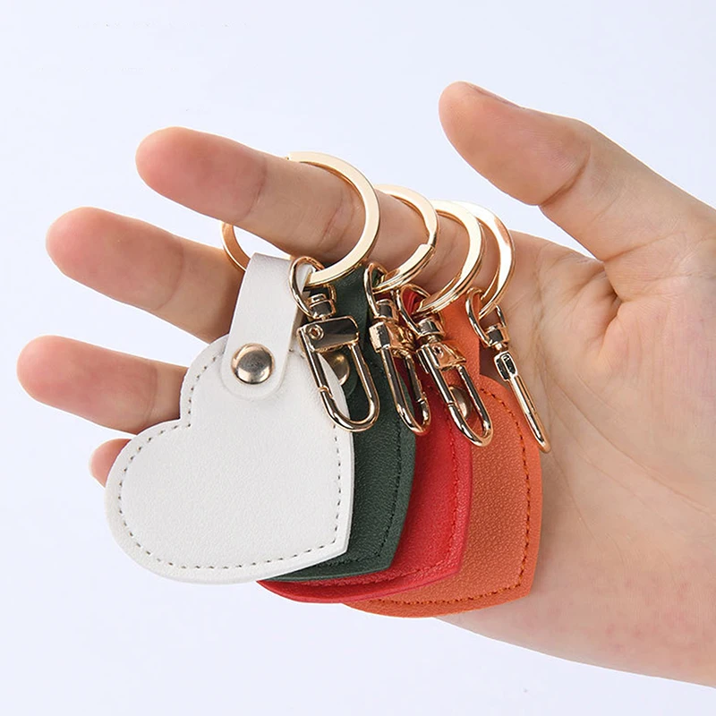 1PCS Fashion Leather Heart Shape Keychain Women Leather Heart Keychain Car Key Holder Home Key Ring Charm Bag Car Pendant Gift