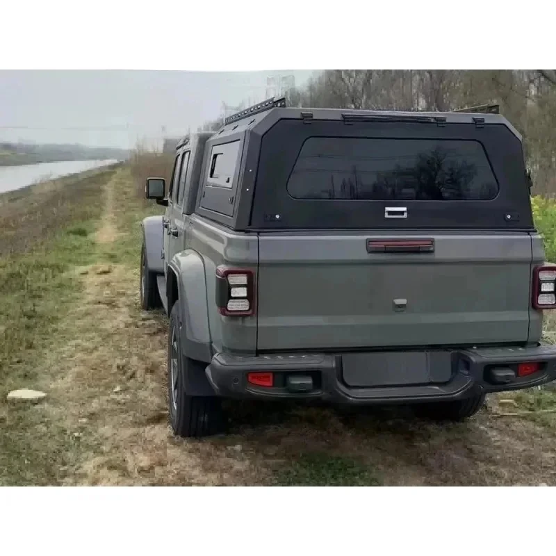 Fine‑Crafted Pickup Truck Hard Top Canopy Tonneau Cover With Glass Side Window Modified Truck Topper Off‑Road Exterior Accessory