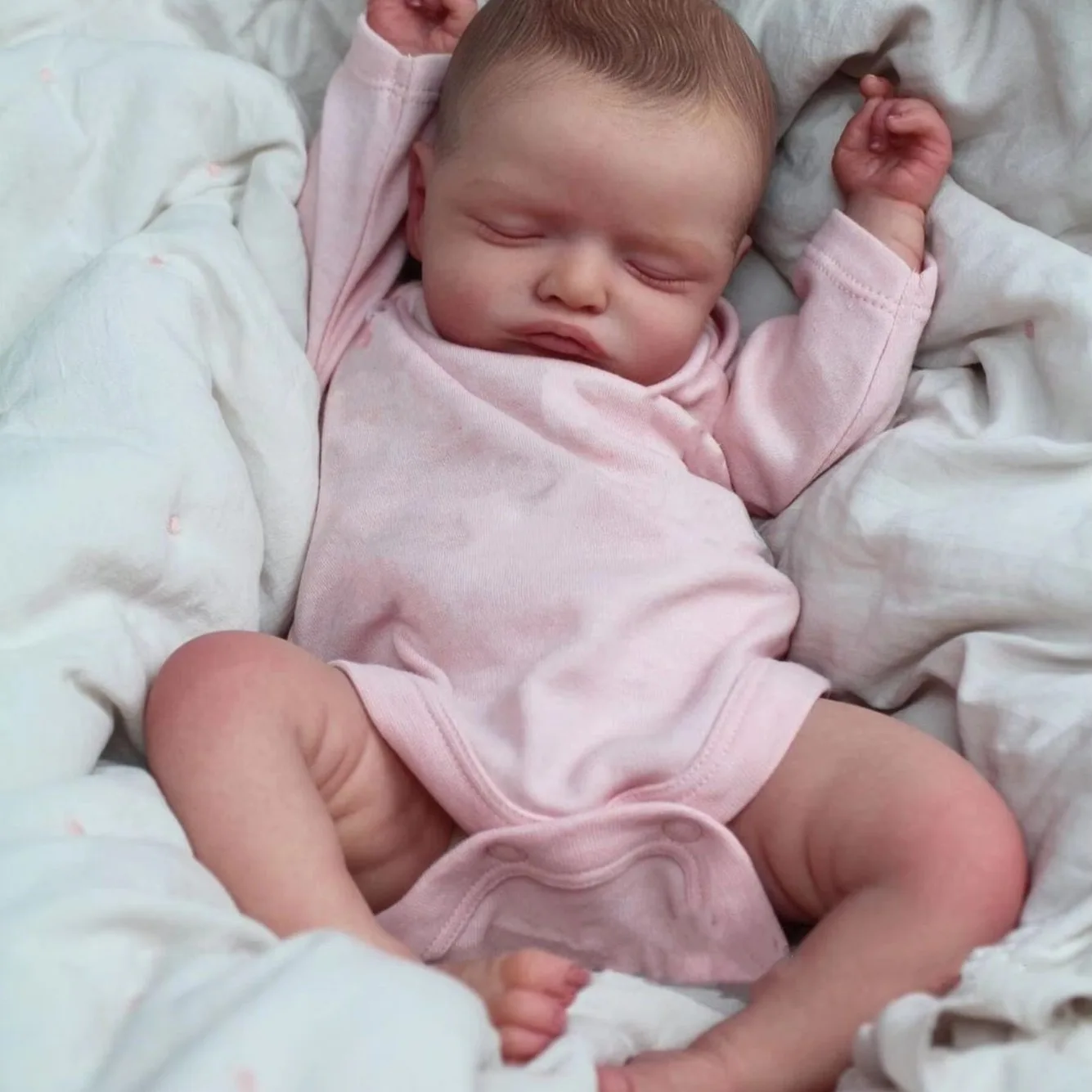 18-inch Realistic Baby Girl Doll, Resurrection Baby with Lifelike Skin, Perfect for Collection and Christmas Gifts