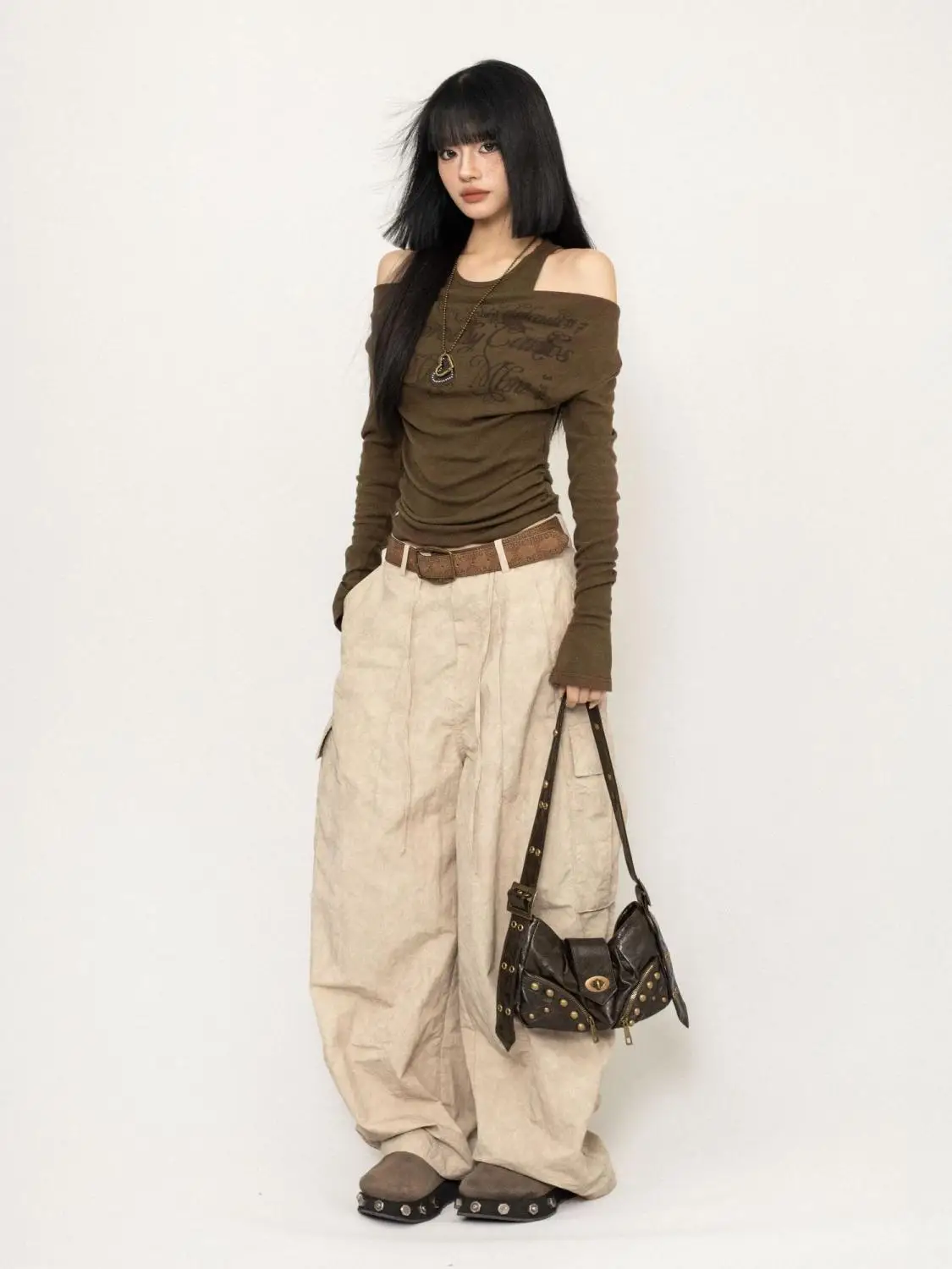 تي شيرت بناتي أمريكي مثير بأكمام طويلة مكون من قطعتين تي شيرت للنساء لخريف Y2K جديد مطبوع عليه حروف الخصر التخسيس بكتف واحد