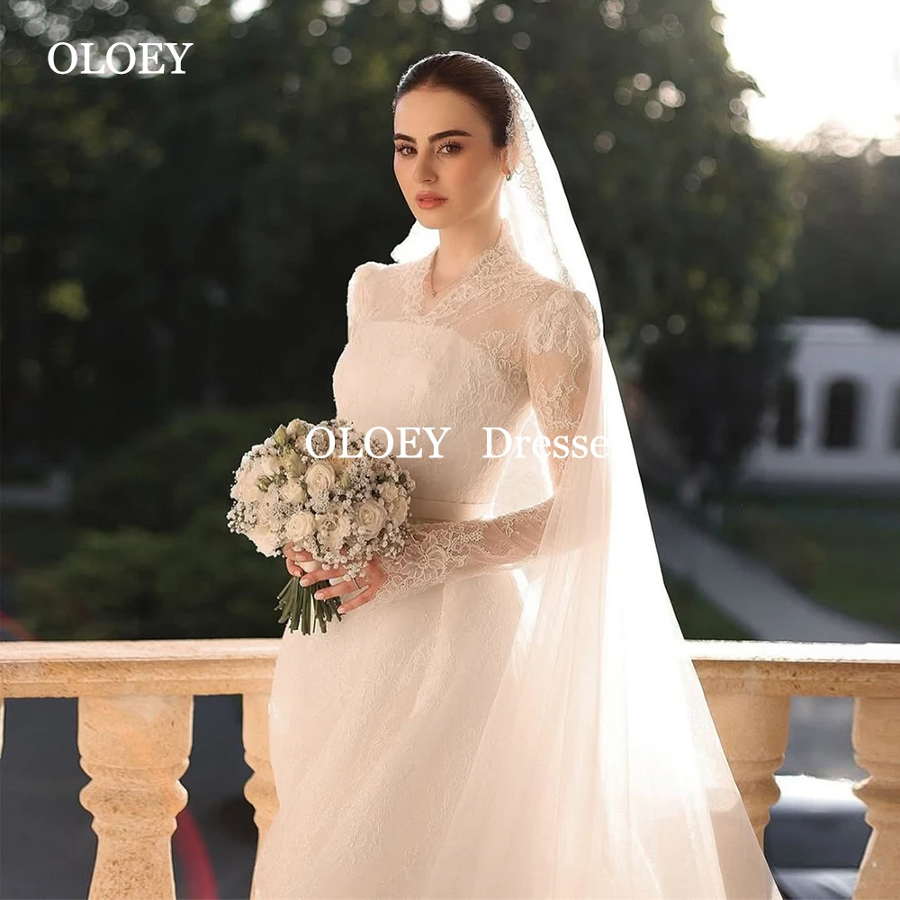 

OLOEY Luxury Full Lace A Line Wedding Dresses V Neck Floor Length Arabic Bride Gowns Customized Sweep Train Ribbon Sashes Button