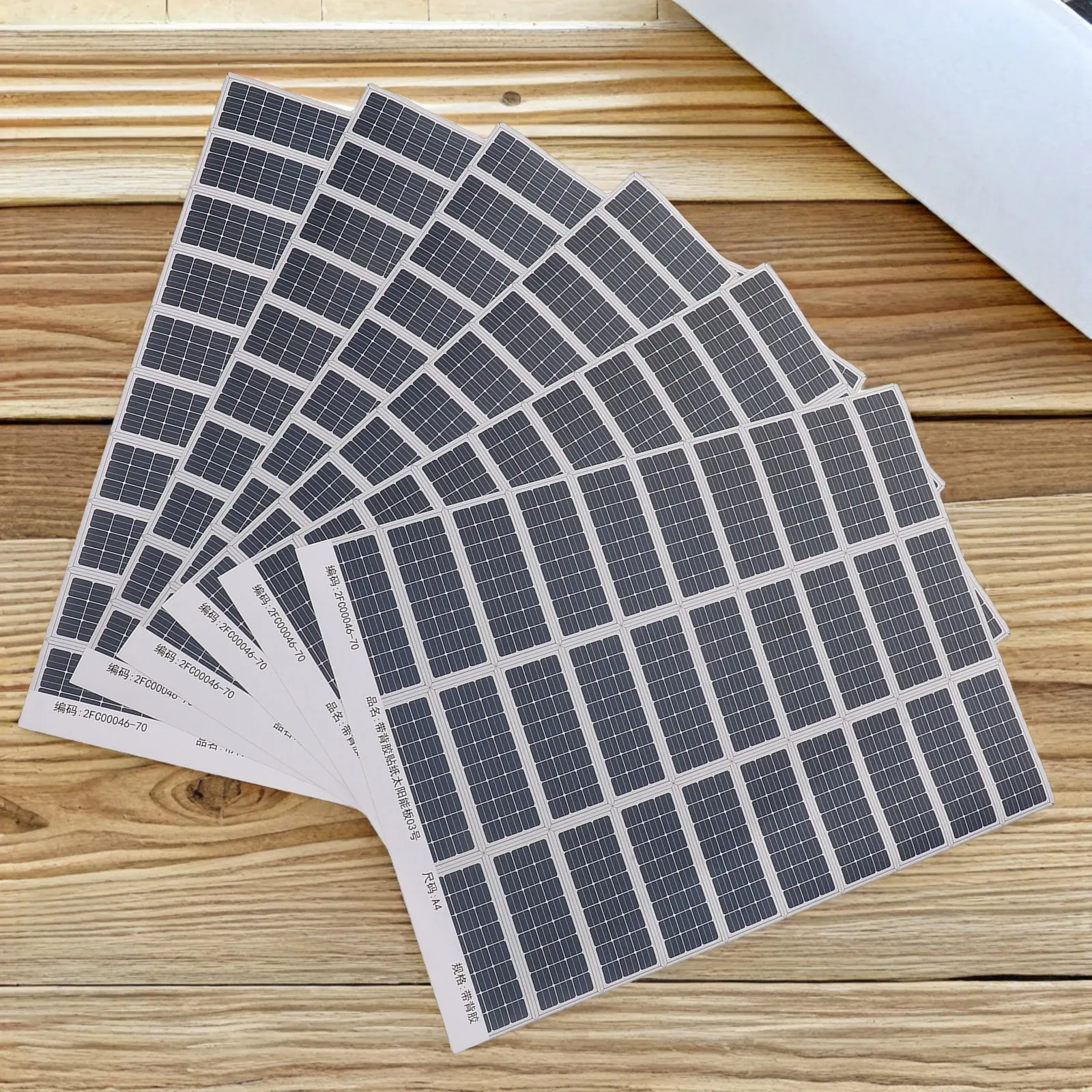 Autocollant magnétique pour véhicules hybrides Réutilisable Facile à appliquer Retirer Sans dommage Protection de la carrosserie Nouvelle énergie Décoration automobile