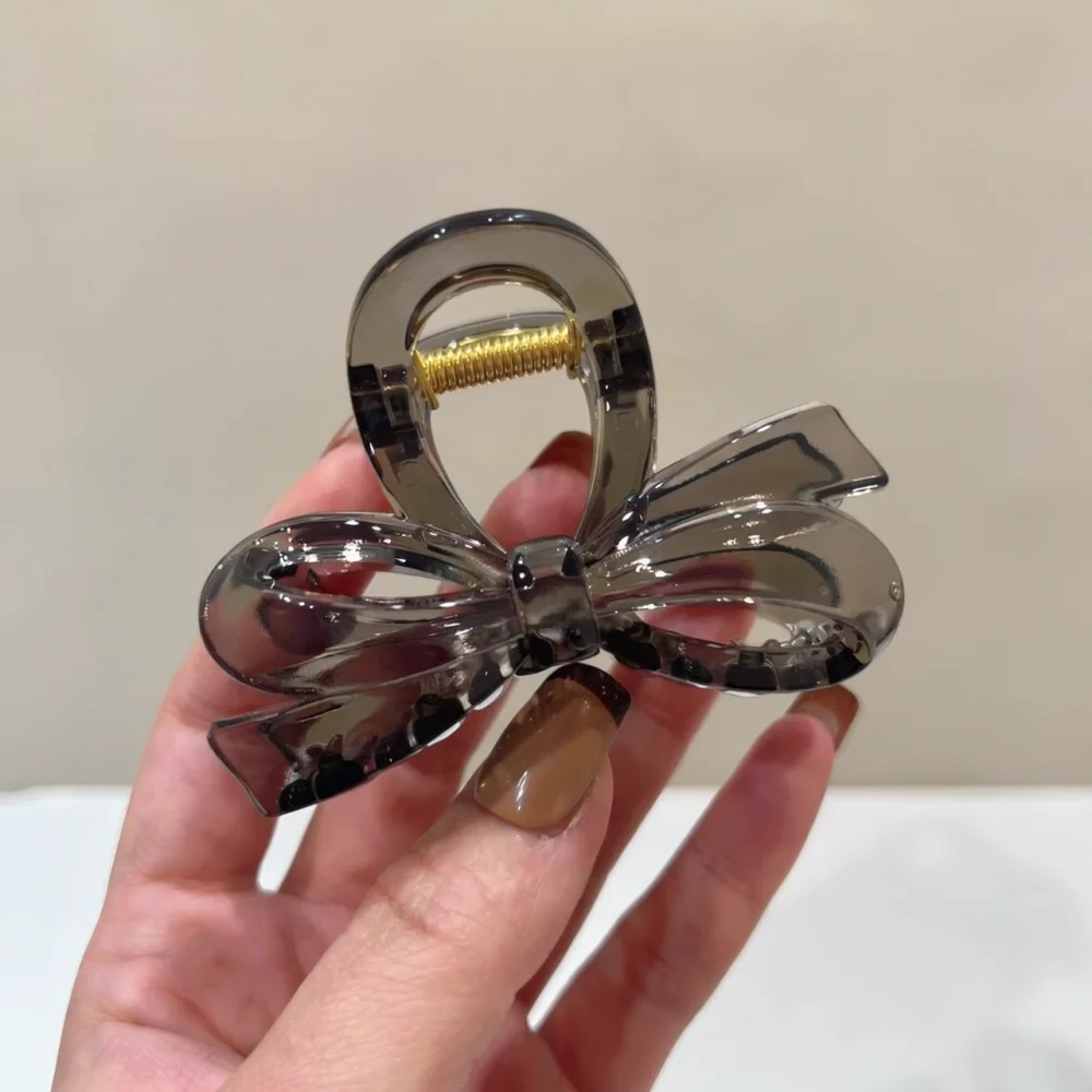 Stylish Large Hair Claw Clip Minimalist Resin Shark Clip Women Daily Hair Styling Tools Ponytail Holder Accessory