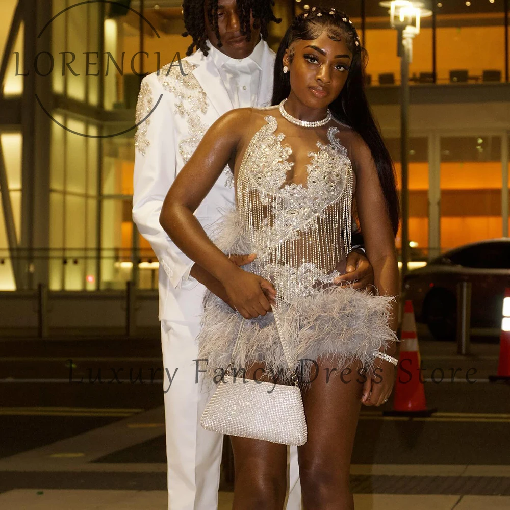 高級光沢のあるタッセルカクテルドレスショートフェザーダイヤモンドウエディングドレスノースリーブホームカミングドレスカスタマイズされたvestido madrinha