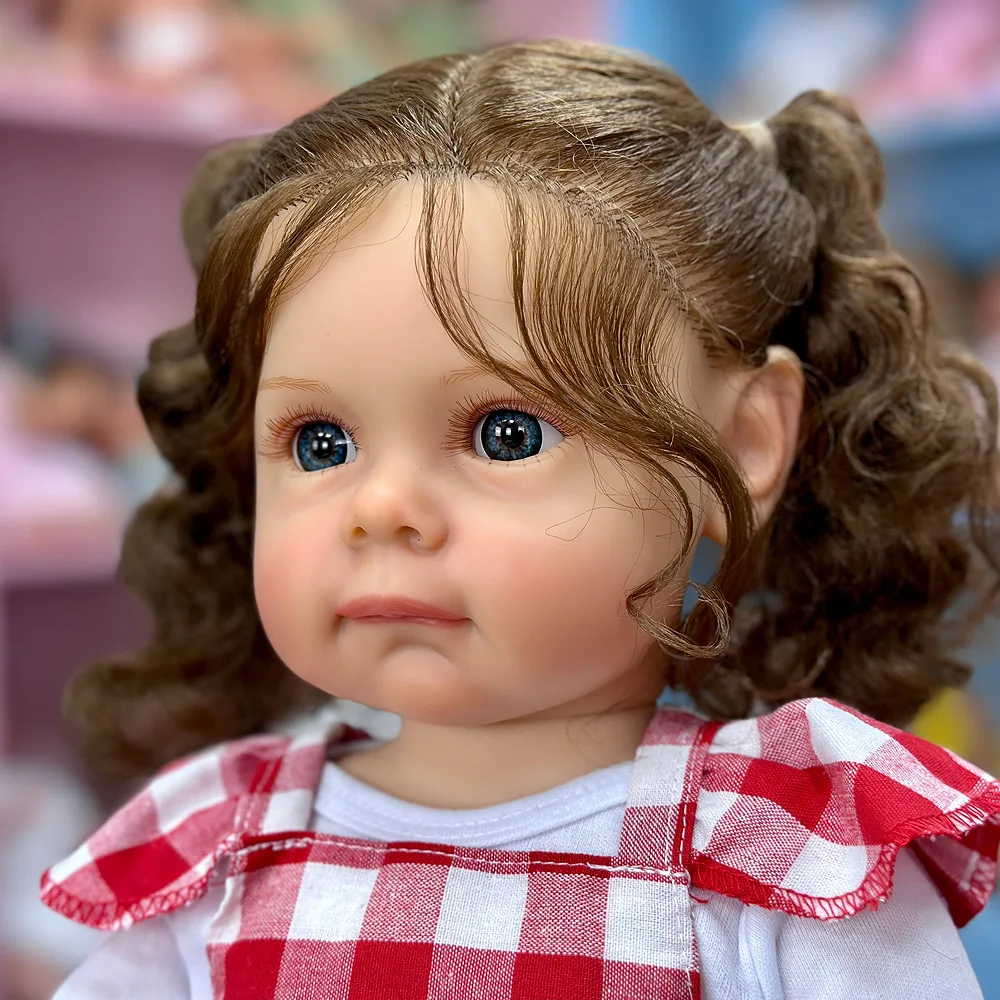 22인치 비닐 리본 베이비돌 - 갈색 긴 곱슬머리, 핑크 체크무늬 의상, 파란 눈, 수집가를 위한 선물 상자