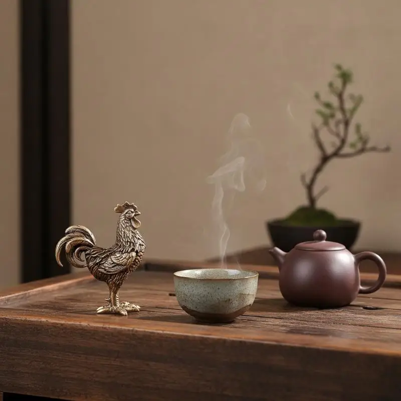 Miniature Bronze Rooster And Hen Figurines, Pure Brass Sculpted Figures, Suitable For Office Desks, Tea Sets, And Pet Crafts.