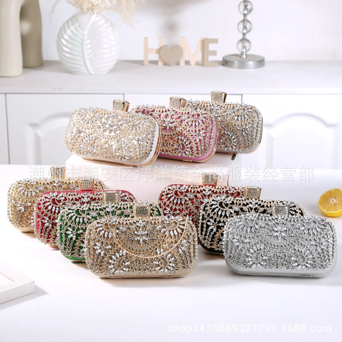 2025 New Dinner Women's Hand Diamond-encrusted Banquet Clutch Dress Evening Women's Crystal Ladies' Bag Wedding Luxury Handbags