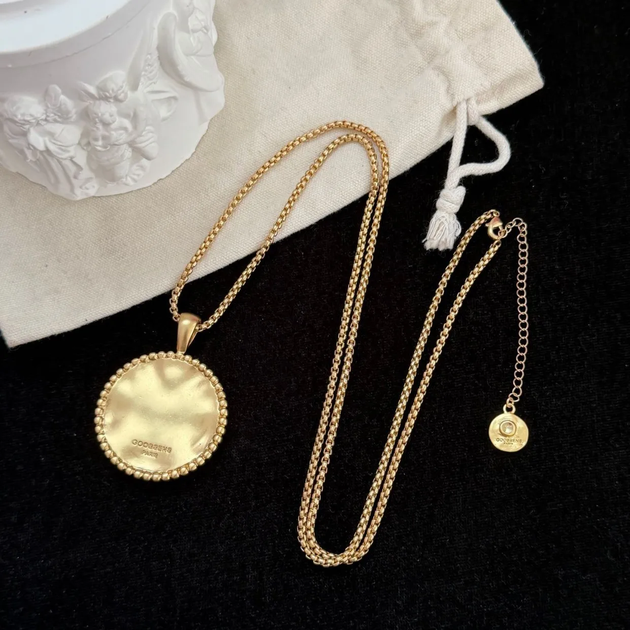 Vintage Gold Medal Necklace Natural Stone Pendant Retro Statement Fashion Jewelry for Women