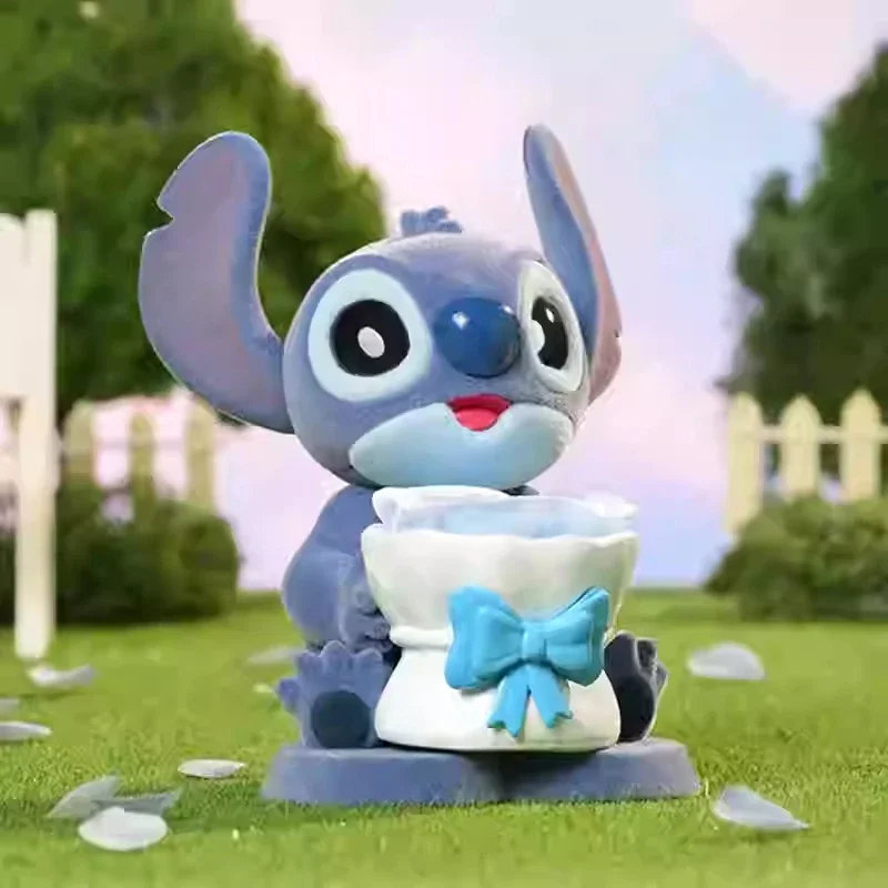Disney Stitch Sweet Cool Adventure Series Tide Play เครื่องประดับของขวัญมูลค่าสูงอุปกรณ์ต่อพ่วงกล่องตาบอดดอกไม้นิรันดร์