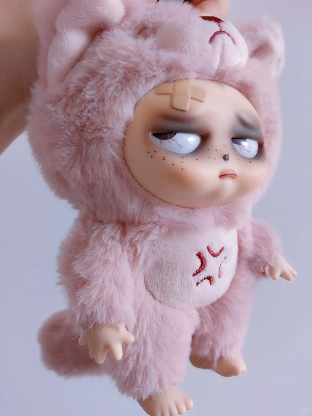 

Новый продукт в наличии без рукавов Grumpi Insomnia Runaway детская виниловая глухая коробка кулон настольное украшение женский подарок на день рождения