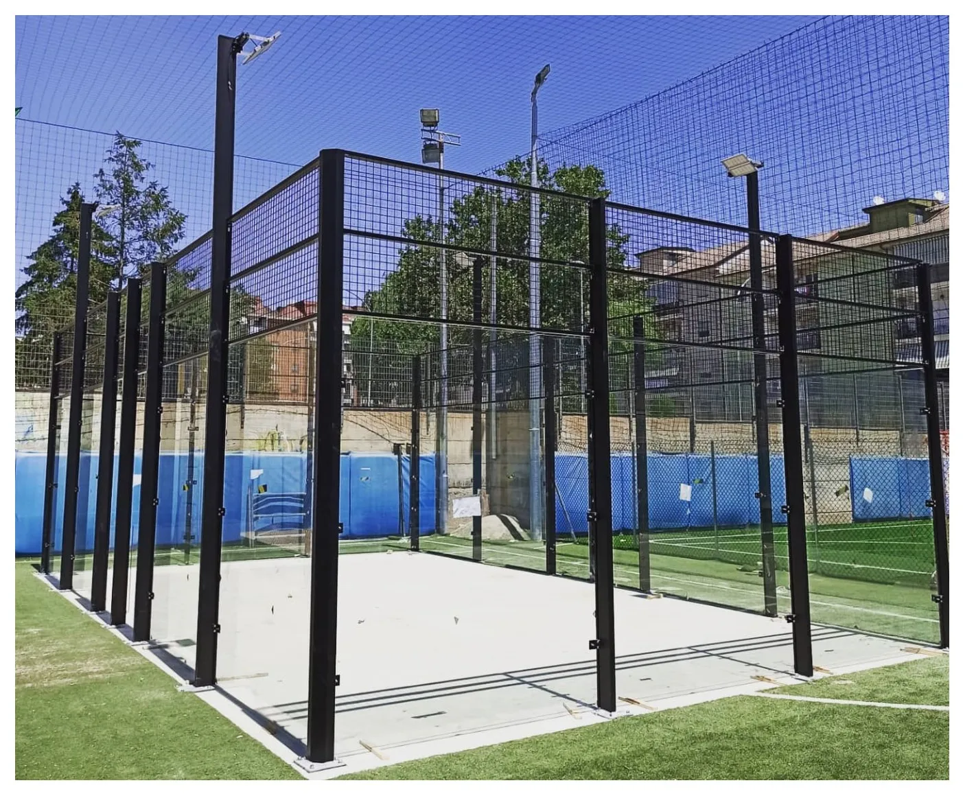 

Soccer Court 10m*6m Both Indoor and Outdoor Football Tennis Soccer Field Facilities Padel Court