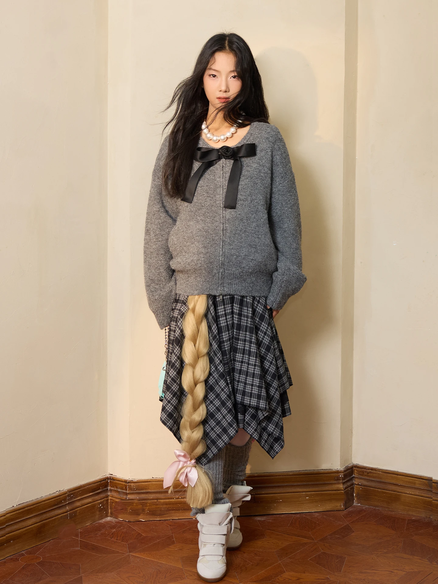 

Вязаный свитер-пальто с черной тканой лентой и узлом для женщин, повседневный, из полиэфирного волокна, с длинными рукавами, стандартный крой