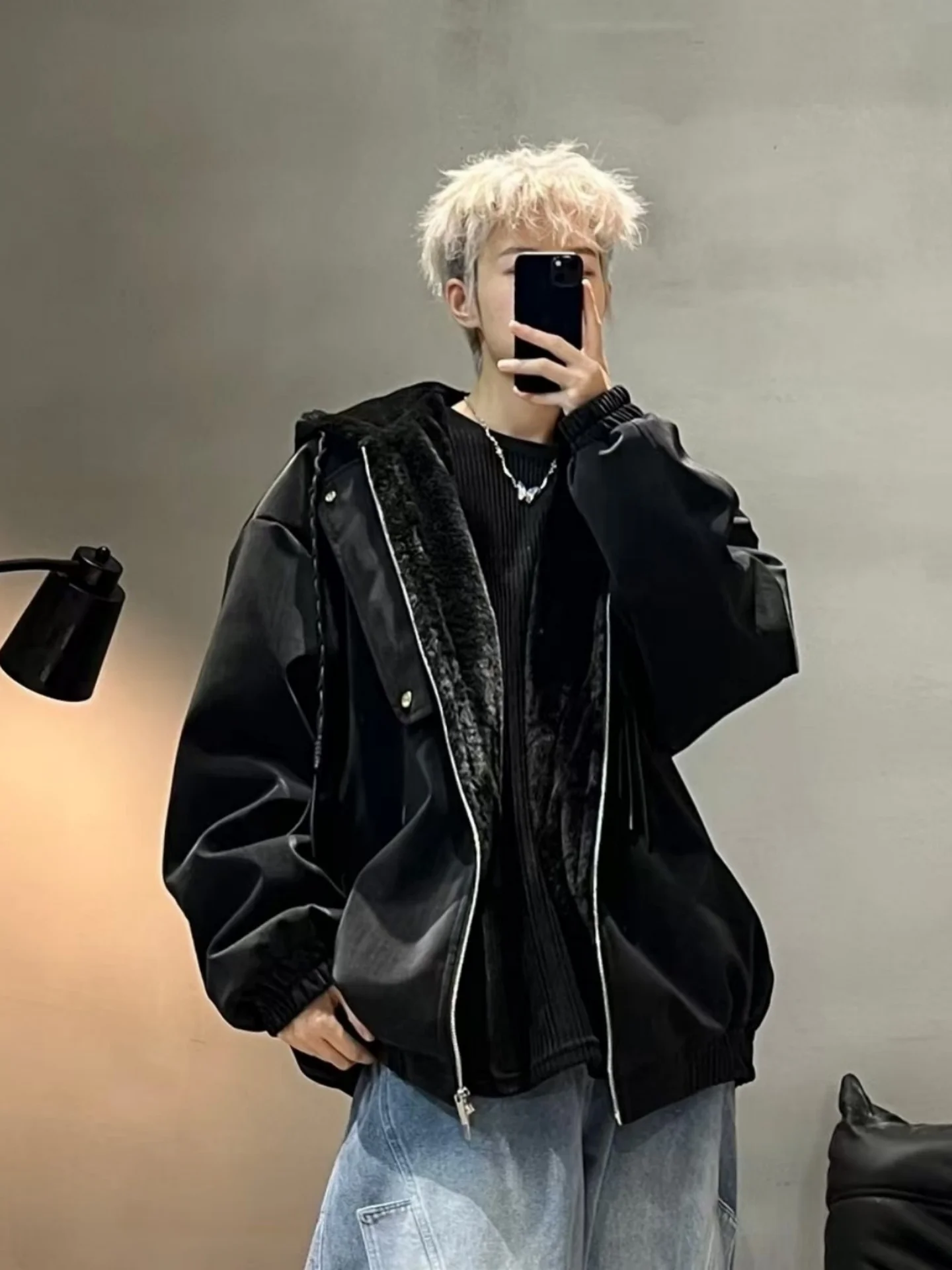 

Matte PU Leather Biker Jaet Thiened Winter Cotton Coat for Men And Women Couple Sli Trendy Warm Long Sve Zipper Cl...