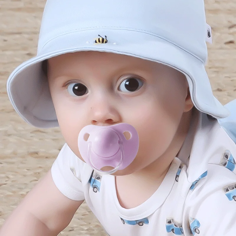 1 Pc Baby Pacifier With Pp Lid And Handle Liquid Silicone Nipple Infant Soother Bpa Free Round Day Use Flat Night Use Comfort