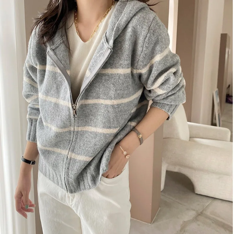 

Женская вязаная толстовка на молнии, повседневная полосатая куртка, осенняя универсальная простая верхняя одежда Sle East Gate Market Faion, топ