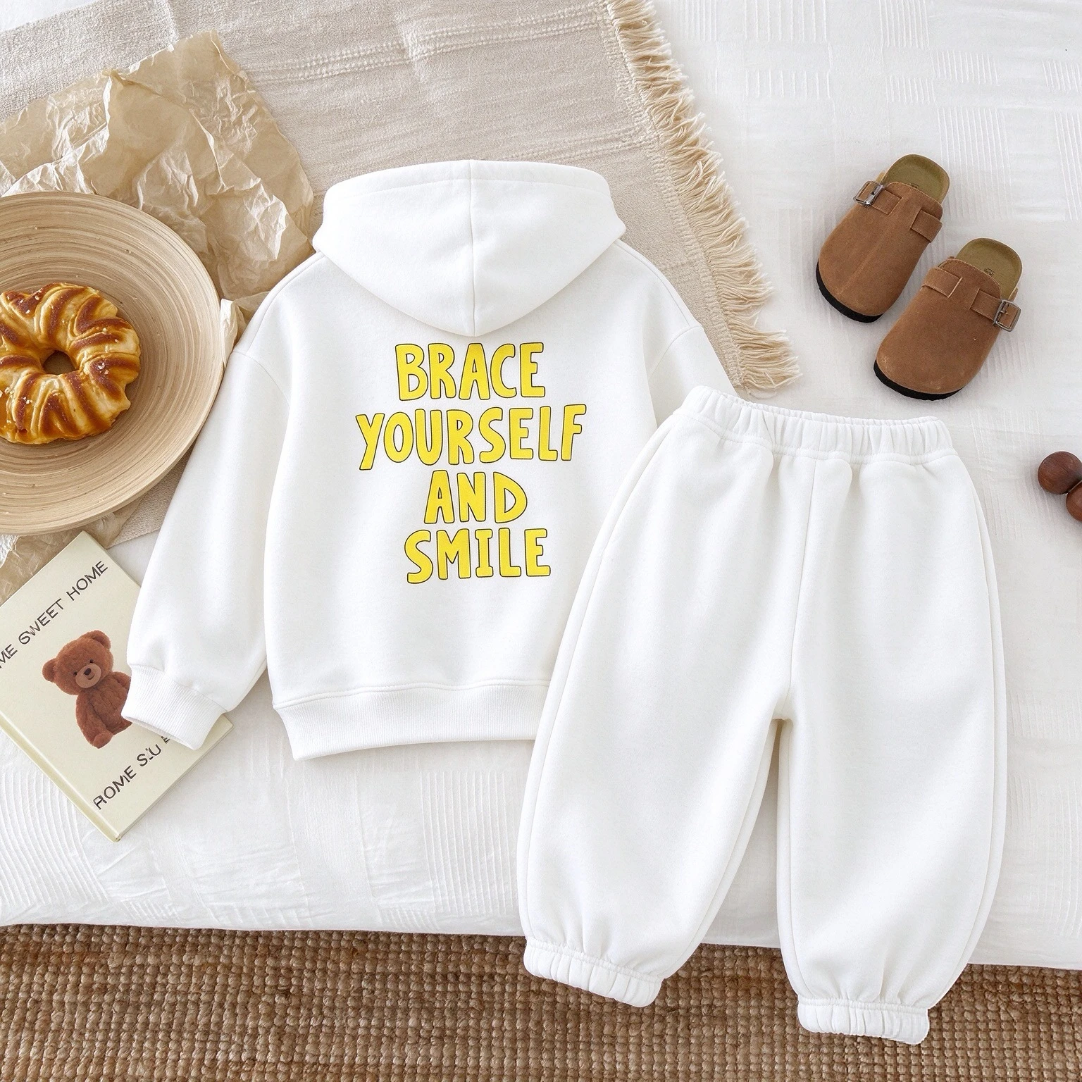 Korean Style Fashion Kids Hoodies Two Piece Set Fall Winter Children's Clothes Long Sleeve Tops Sweatpants Casual Tracksuits