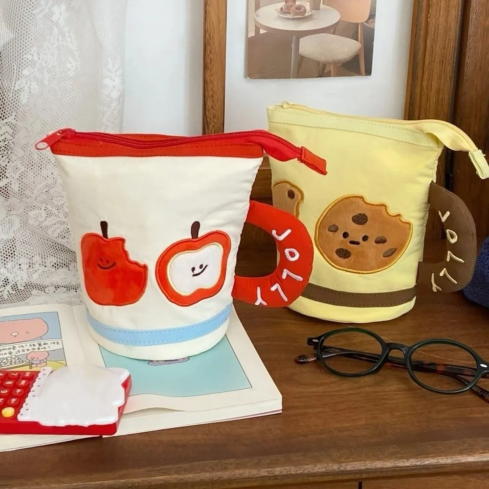 

Desktop Storage Cartoon Stationery Bag Water Cup Shape Large Capacity Korean Style Pencil Case Y2K Ins Style Cookies Fruits