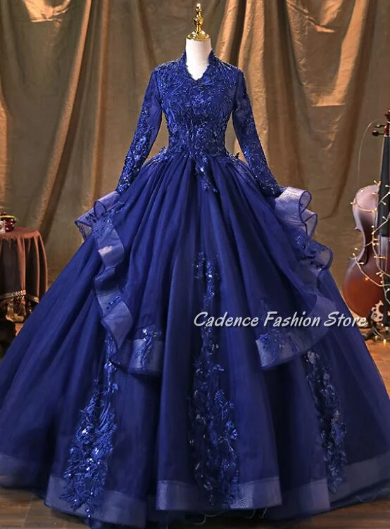 Gaun Pengantin Spesial Angkatan Laut yang Disesuaikan Applique Renda Manik-manik Cantik Lengan Panjang A-Line dan Pesta Pengantin Berkerut Tingkat Lantai