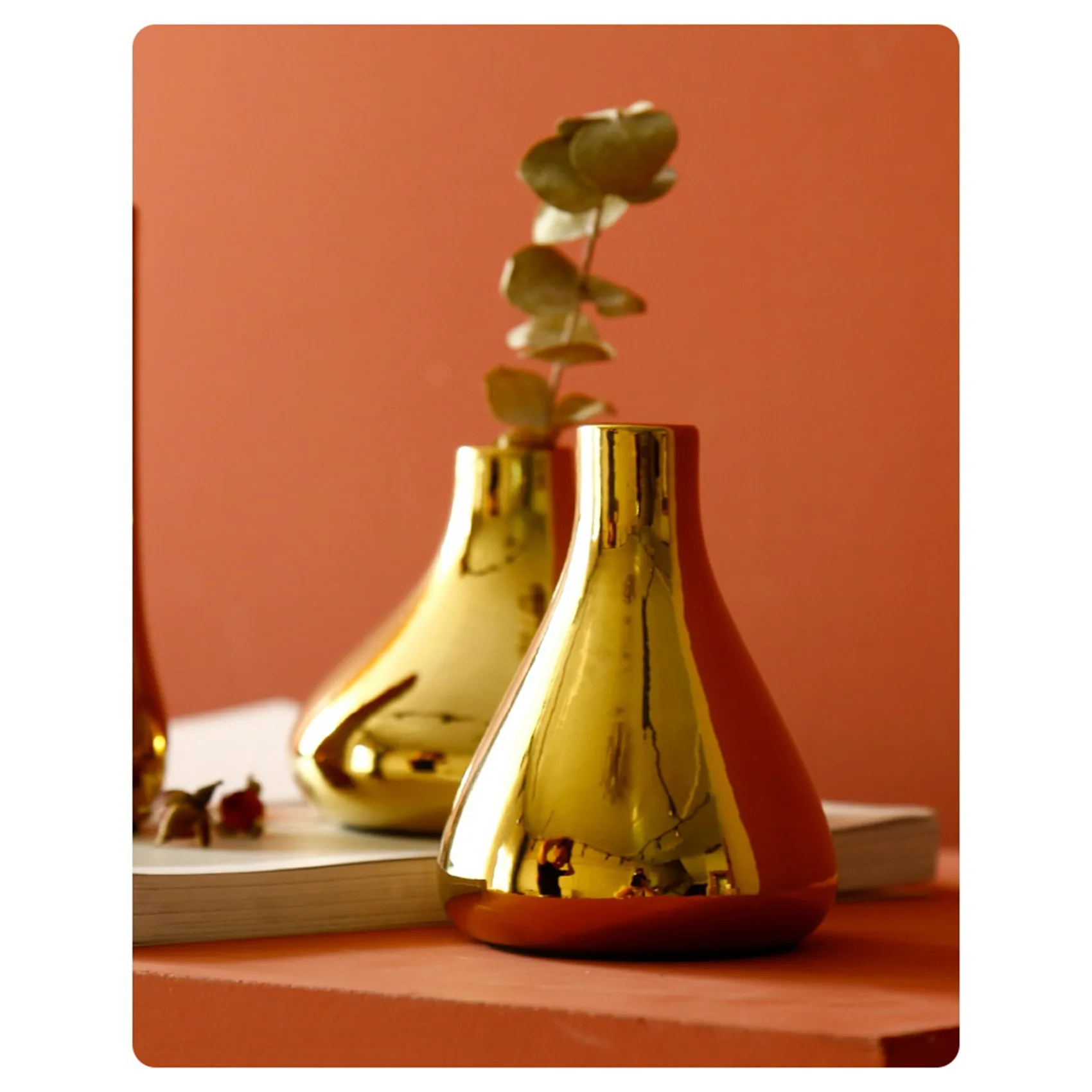 สำนักงานบ้านนอร์ดิกแจกันตกแต่งตั้งโต๊ะแจกันชุบทองแจกันดอกไม้แห้งแจกันเซรามิกแจกันขนาดเล็กทันสมัย