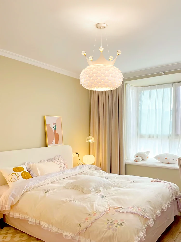 Bedroom chandelier simple modern creative designer room lamp restaurant cream style master bedroom girl children's room lamp