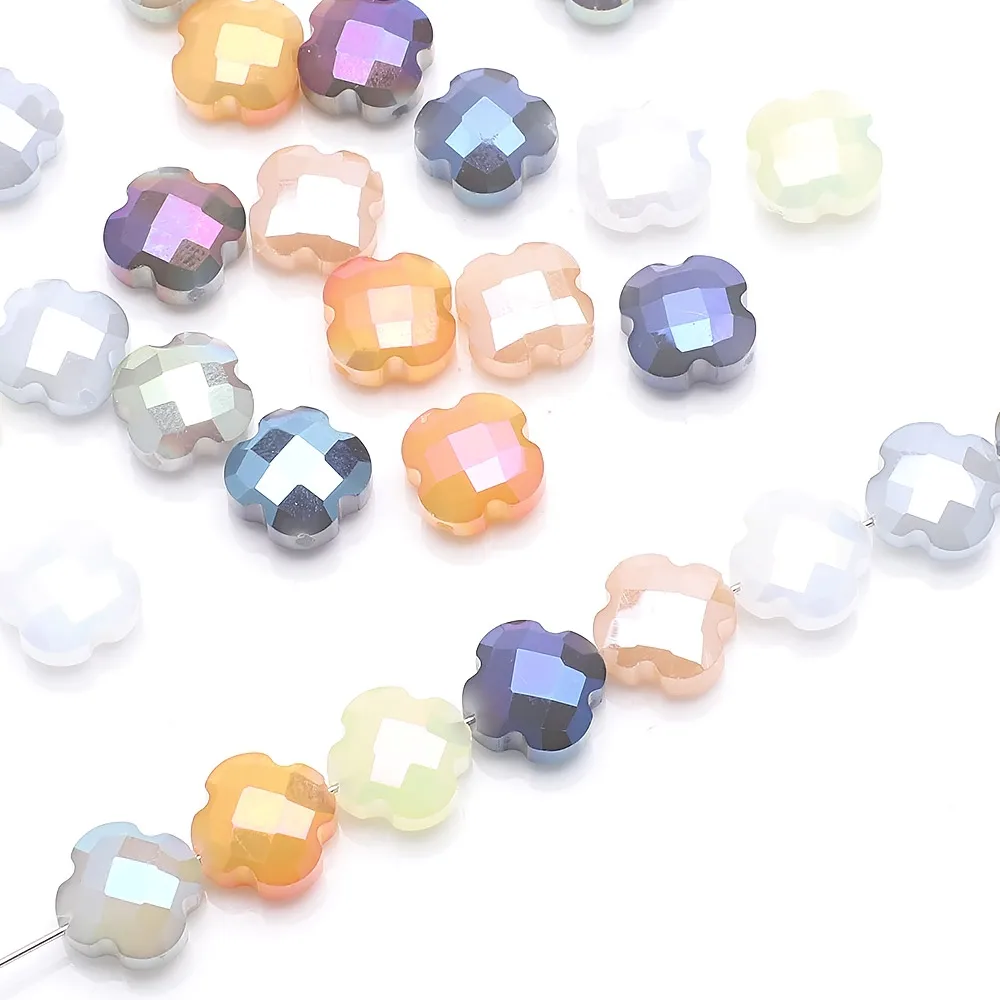 30Pcs Clover Shape Glass Four-leaf Petal Bead Red 12mm Crystal Charm Cross Pendant For Diy Making Jewelry Needlework Accessories