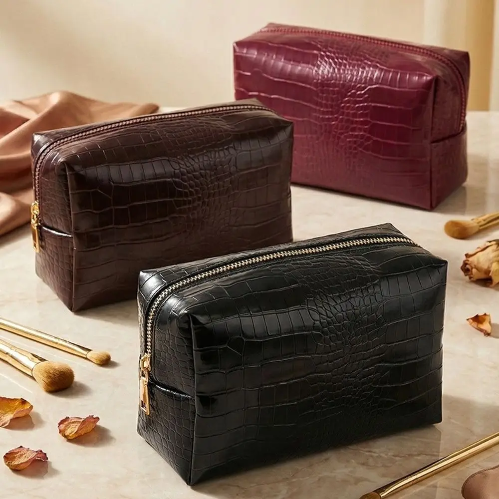 PU Leather Makeup Bag Crocodile Embossed Pattern Waterproof Cosmetic Pouch Large Capacity Zipper Closure Storage Pouch