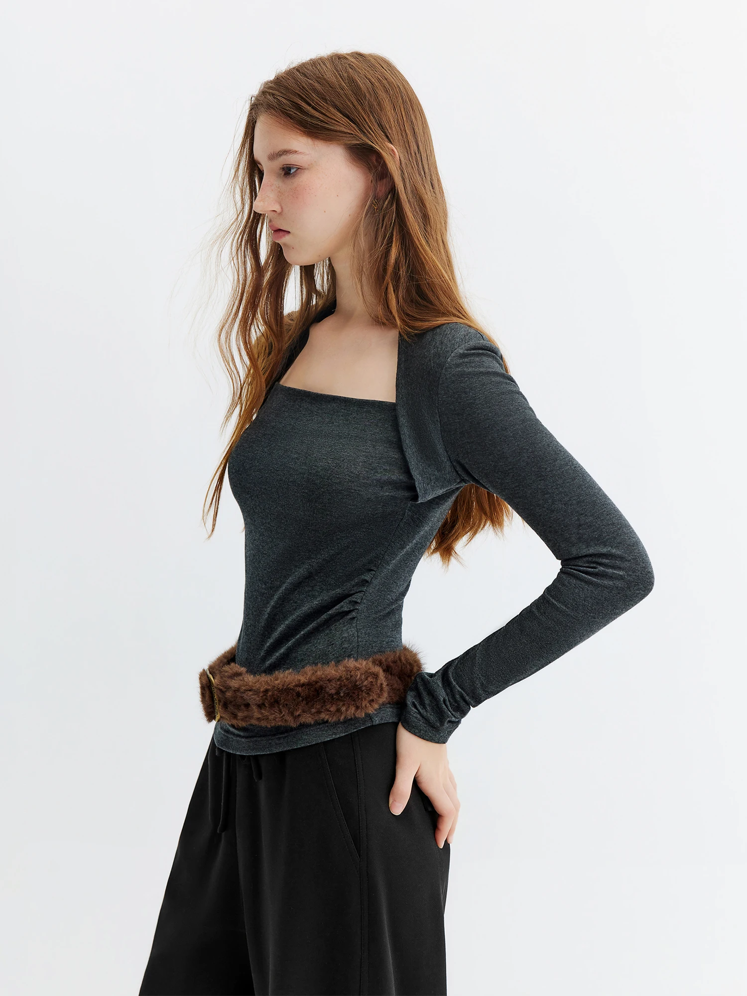 FSLE 2026 Herbst Damen Französisch-inspiriertes Oberteil mit eckigem Ausschnitt und tailliertem Schnitt aus Lyocell-Wolle-Strick mit langen Ärmeln – Schmeichelhaft für den Alltag – Detail 4