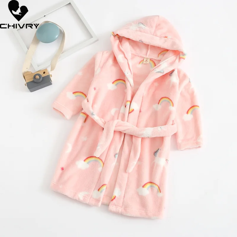 New Autumn Winter Kids Hooded Soft Flannel Bathrobe Baby Bath Robes Boys Girls Cute Cartoon Bear Pajamas Long Sleeve Towel Robe