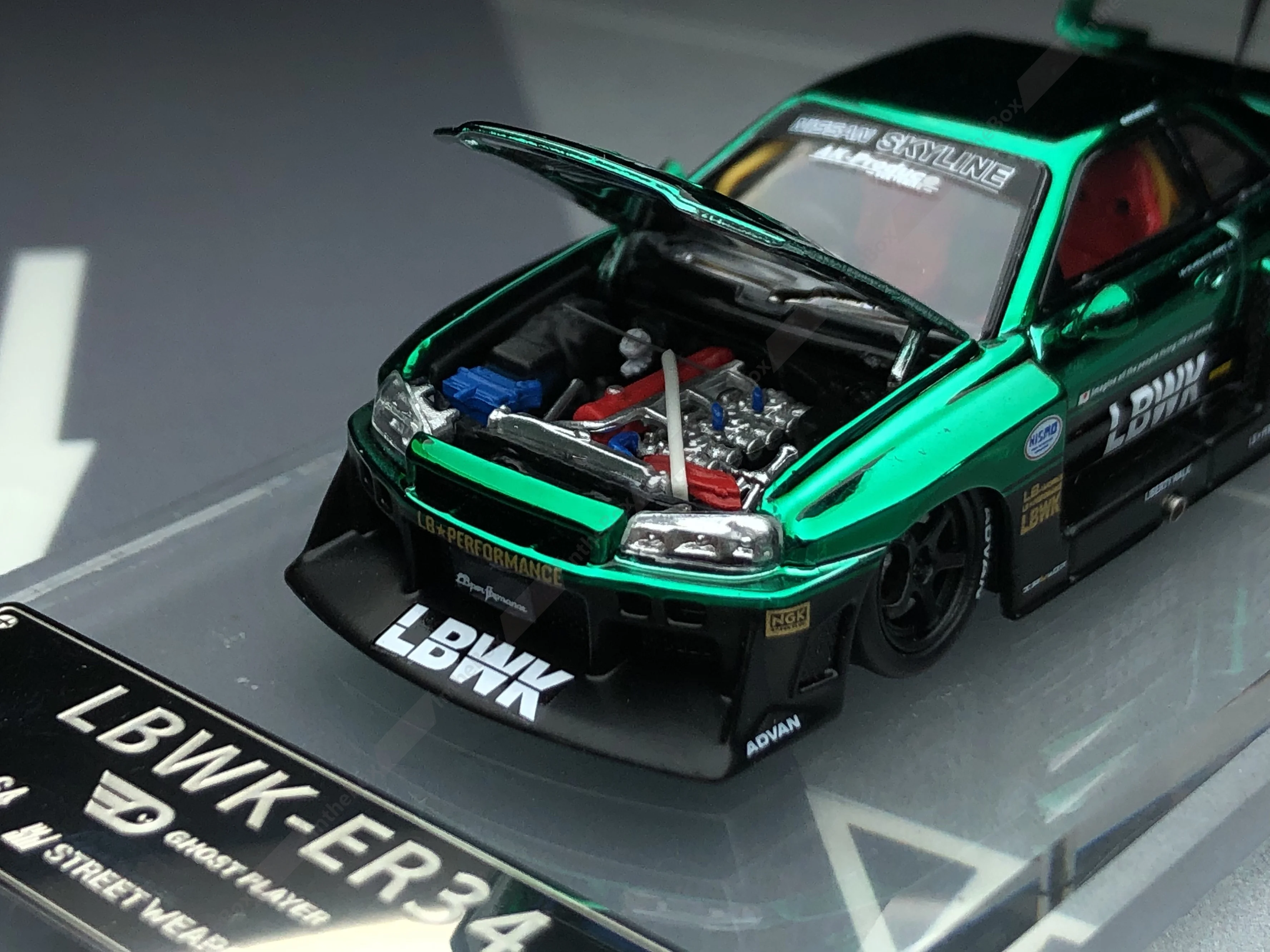 SW 1:64 LBWK ER34 نموذج رياضي Diecast Car Collection إصدار محدود