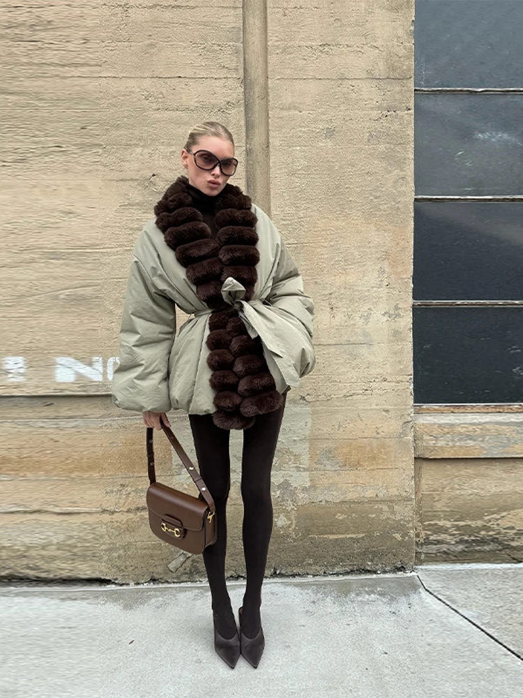 سترة نسائية فاخرة مرقعة من فرو المنك الصناعي بقصة ضيقة وأربطة وأكمام طويلة معطف مرن 2025 جديد للسيدات لخريف وشتاء ملابس خارجية #4