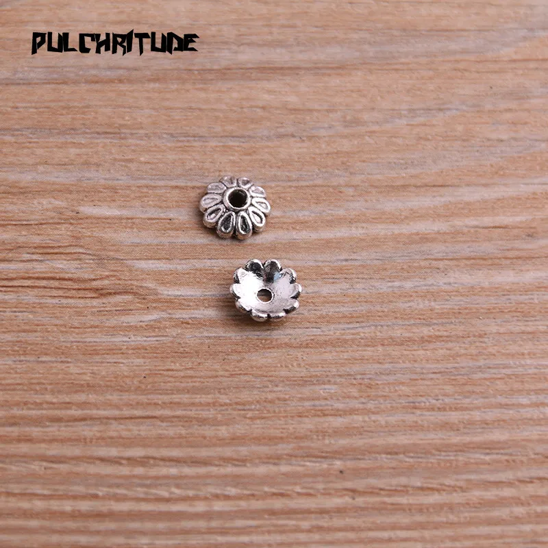 100pcs 3*8*8mm Two Color Bead Caps Charm Hollow Round Flower Pendants Jewelry Accessories DIY Receptacle Charms