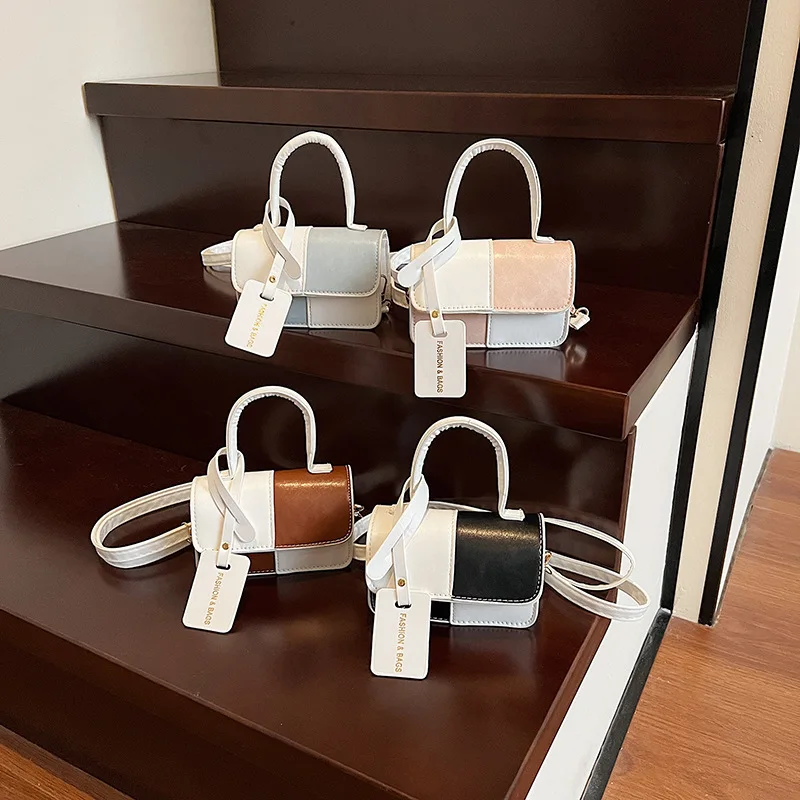 

Handbag Oblique Span Bag 2025 New Fashion Trend Small Square Bag Texture Casual Contrasting Color Commuter Woman
