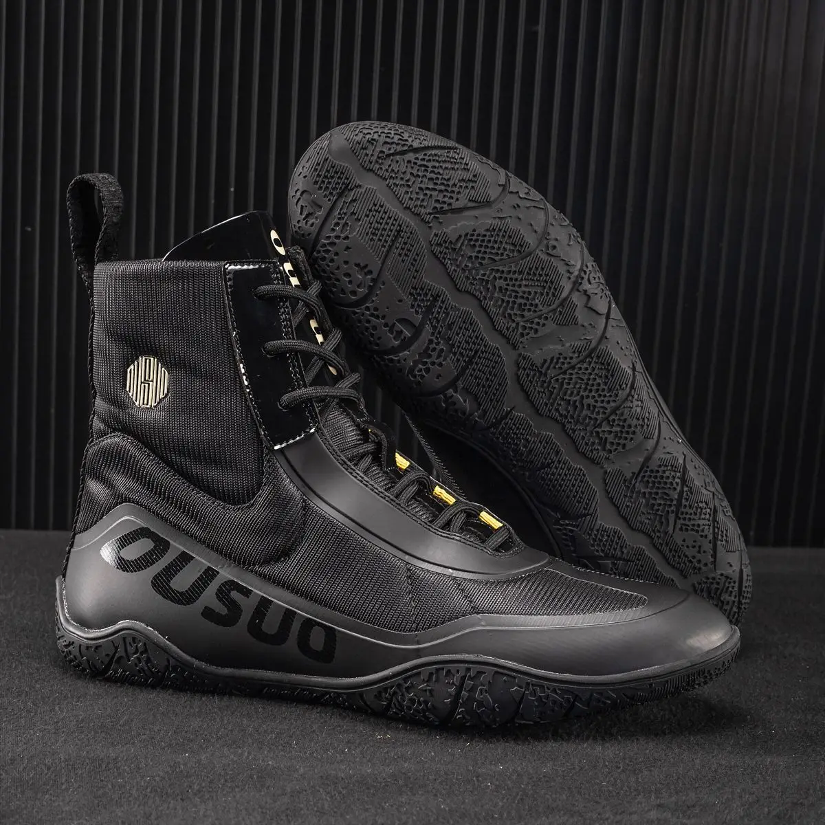 Grande taille 40-47 chaussures de lutte pour hommes haut antidérapant baskets de boxe absorbant les chocs baskets de Combat botte d'entraînement de boxe