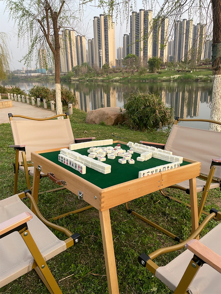 Outdoor camping mahjong table portable folding suitcase travel suit hand rubbing sparrow card.