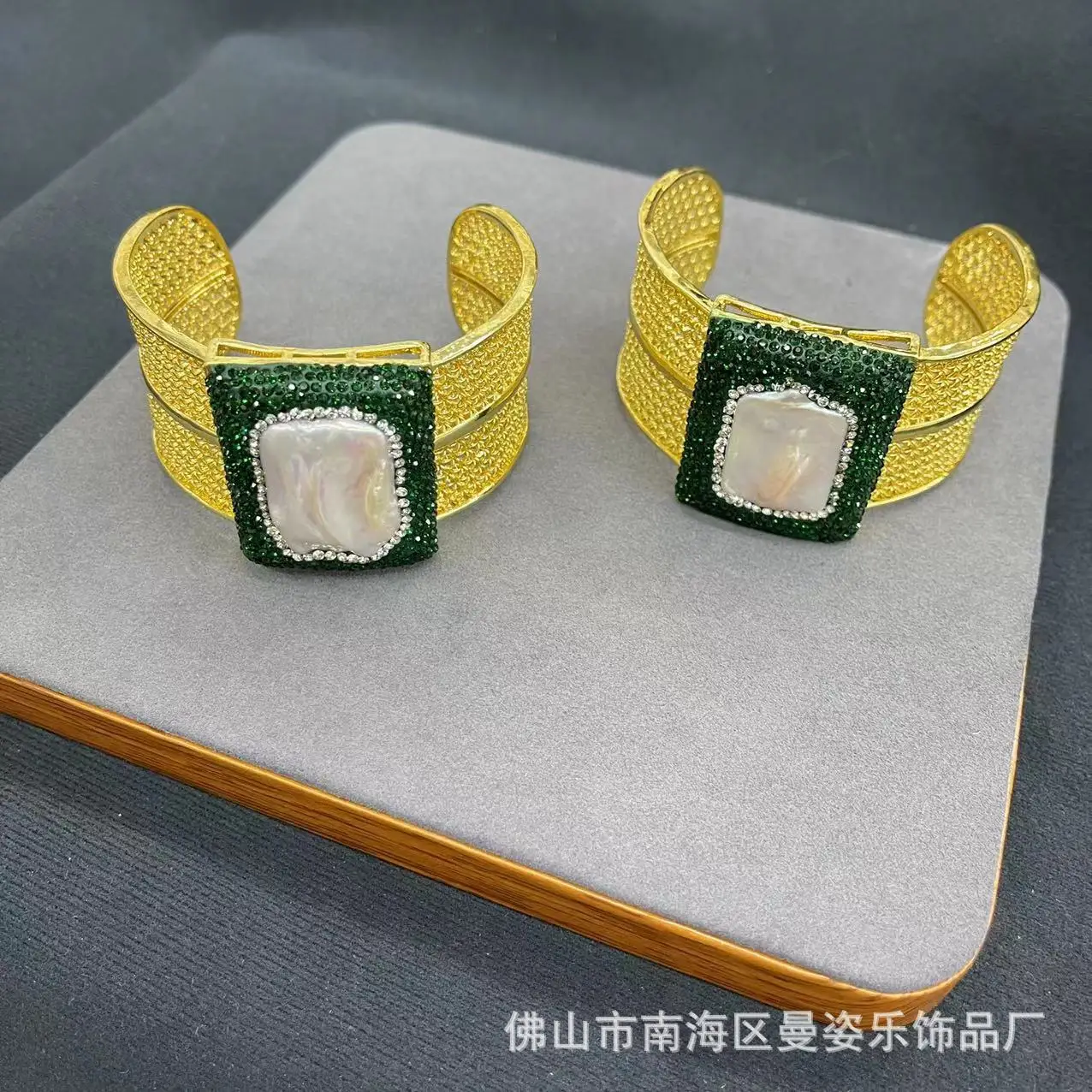 DIY accessories New Baroque pearl square hollow pattern live bracelet cross-border European and American popular pearl jewelry