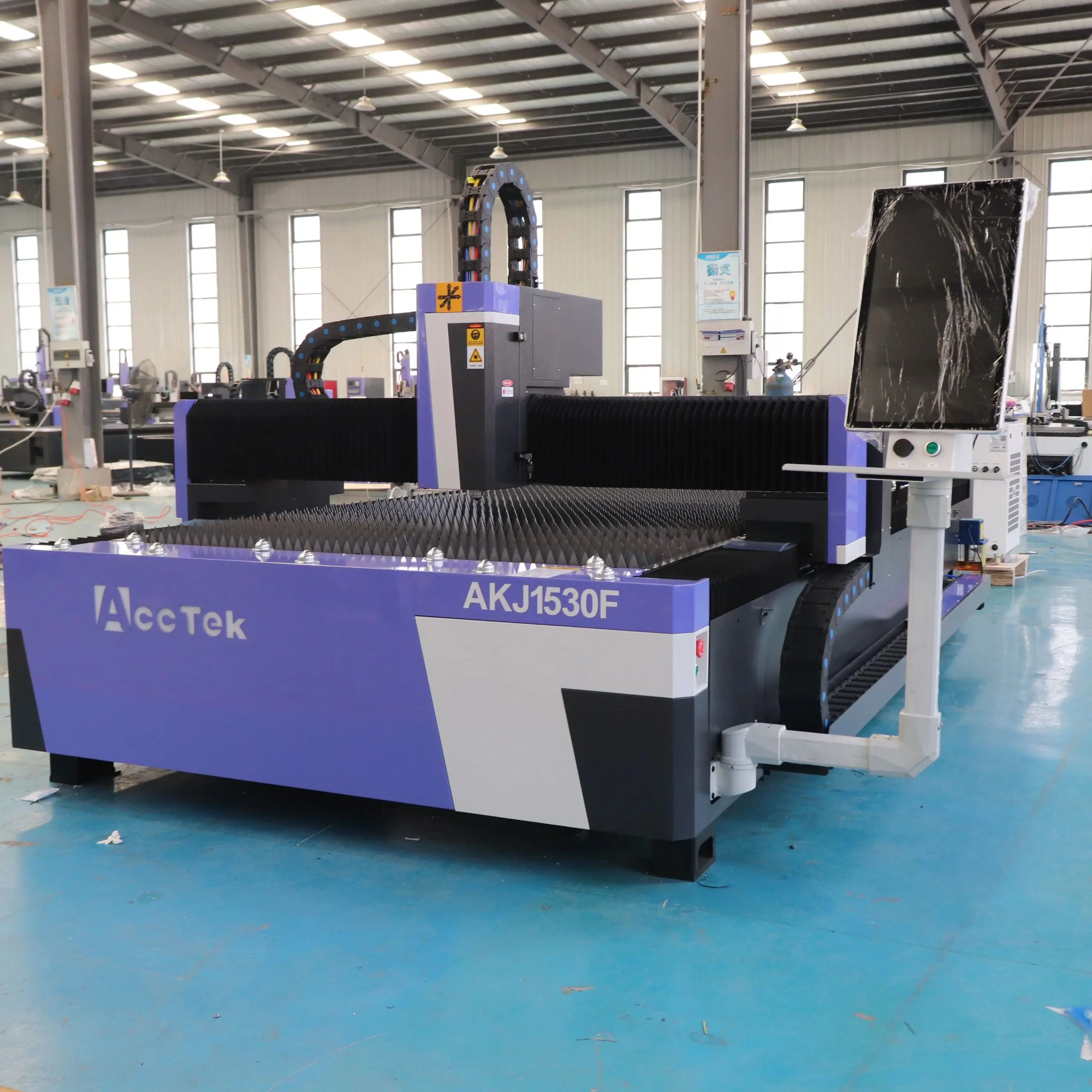 Machine de découpe laser à fibre CNC économique 1500x3000mm, découpeuse laser de métal de type ouvert 1.5kw 2kw 3kw 6kw 12kw 20kw